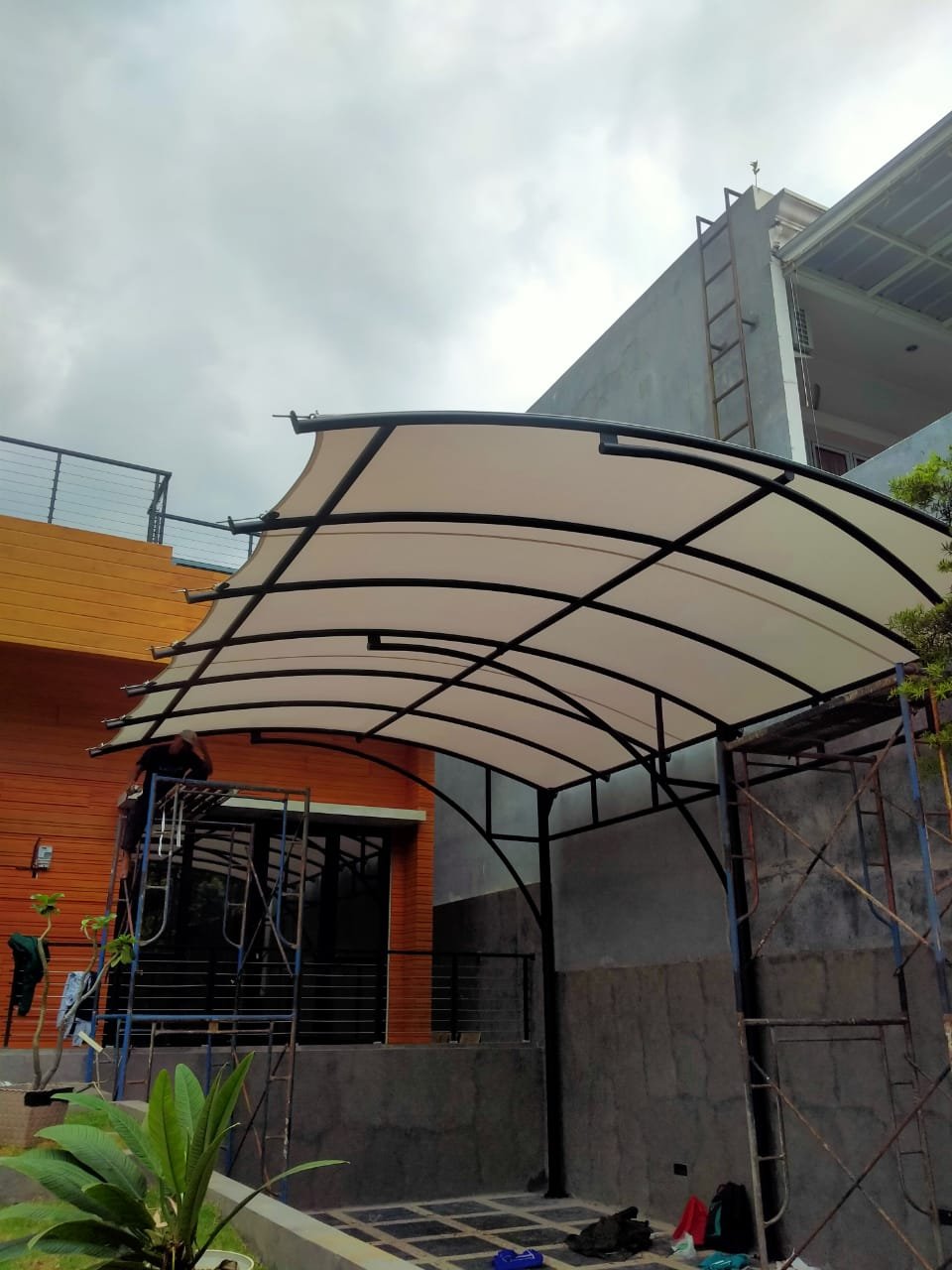 cara merawat canopy membran agar tahan lama dan tidak bocor